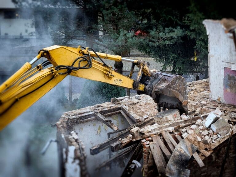 Advantages and Disadvantages of Demolishing Old Buildings